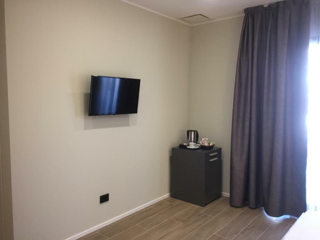 Roma Rooms Анкона Екстериор снимка